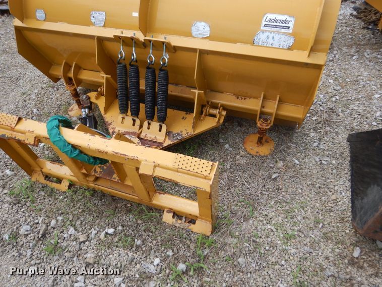 image for item FK9494 Lackender skid steer snow plow