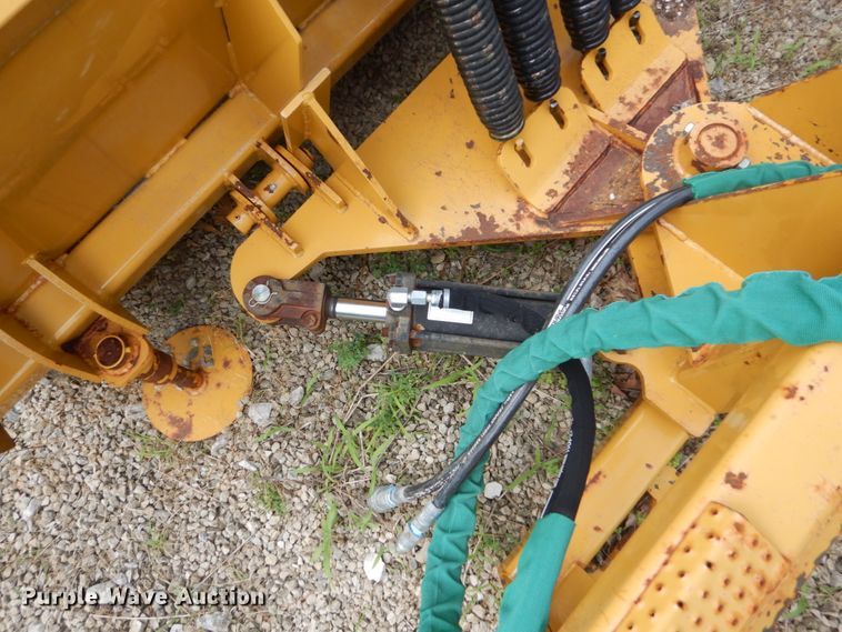 image for item FK9494 Lackender skid steer snow plow