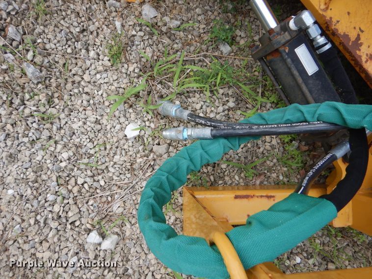 image for item FK9494 Lackender skid steer snow plow