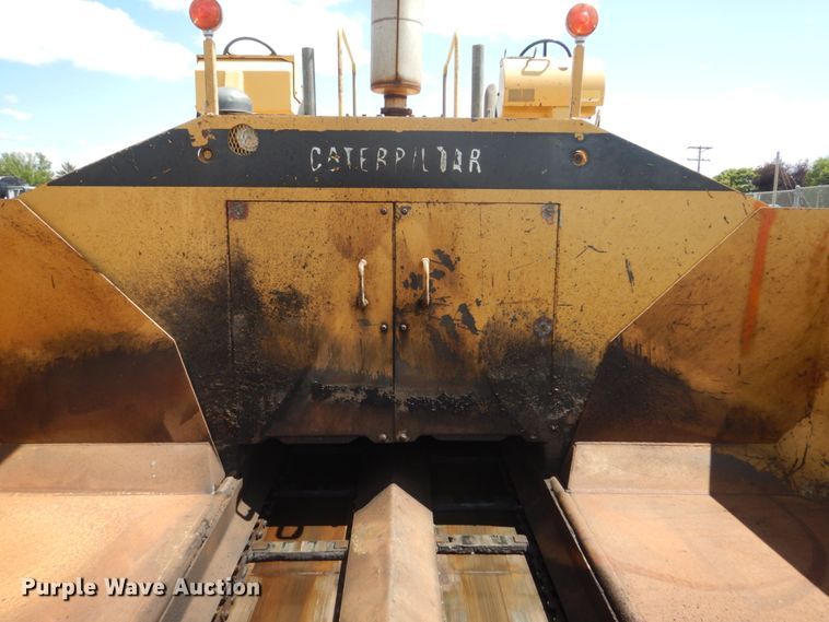 image for item FT9011 1991 Caterpillar AP-800B  paver