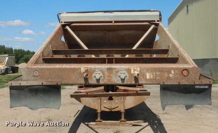 image for item FT9012 1999 Trail King TK54BDU bottom dump trailer