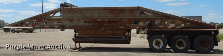image for item FT9012 1999 Trail King TK54BDU bottom dump trailer