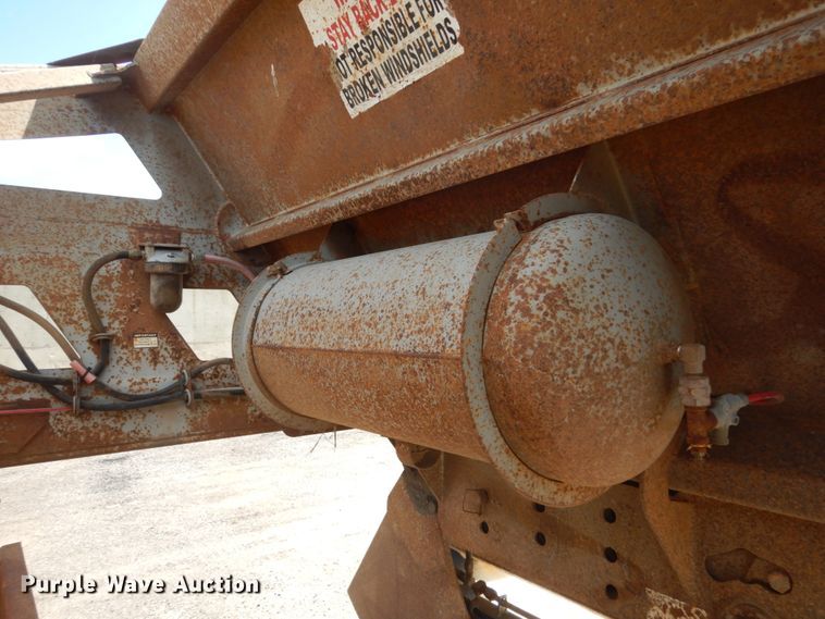 image for item FT9012 1999 Trail King TK54BDU bottom dump trailer