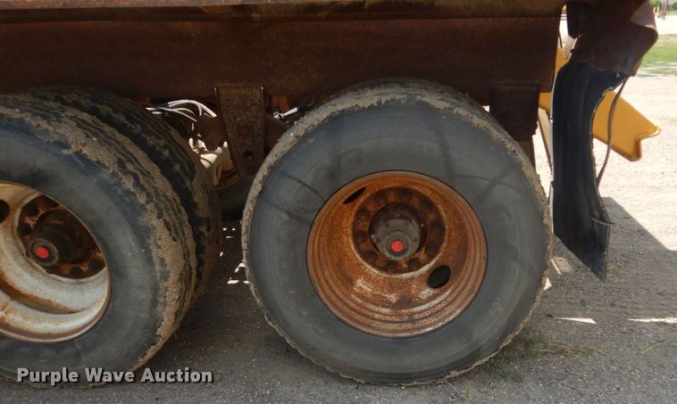 image for item FT9012 1999 Trail King TK54BDU bottom dump trailer