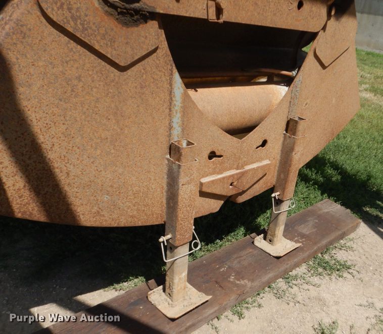 image for item FT9013 1998 Trail King 8X43 bottom dump trailer