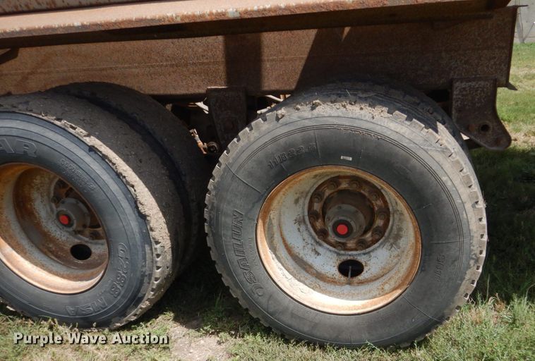 image for item FT9013 1998 Trail King 8X43 bottom dump trailer