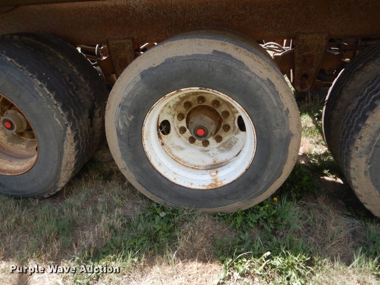 image for item FT9013 1998 Trail King 8X43 bottom dump trailer