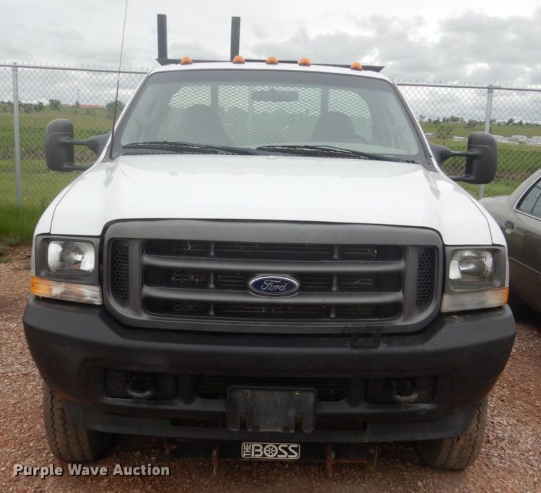 image for item GA9044 2003 Ford F450 Super Duty  flatbed truck