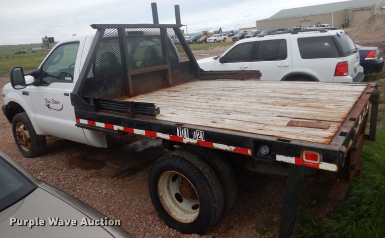 image for item GA9044 2003 Ford F450 Super Duty  flatbed truck