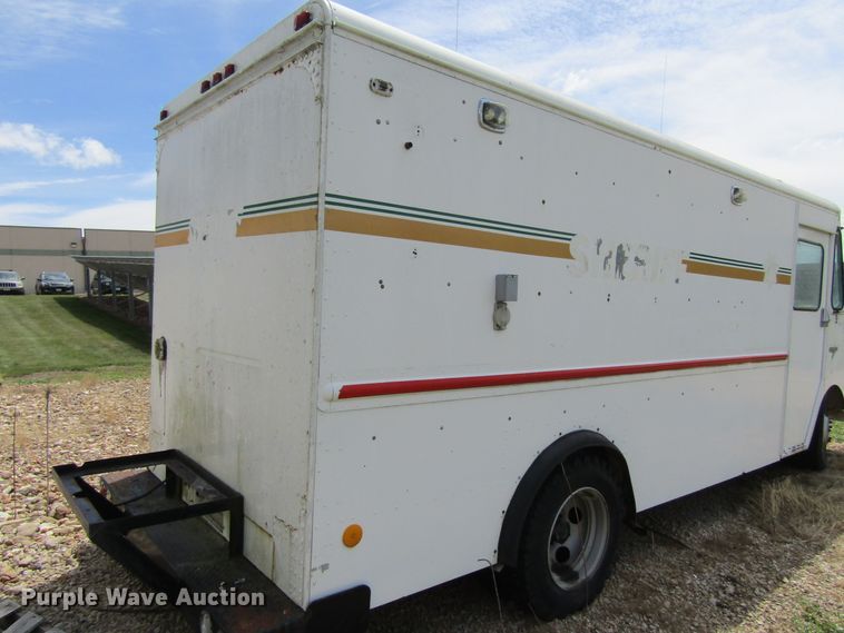 image for item GQ9077 1979 GMC  delivery truck