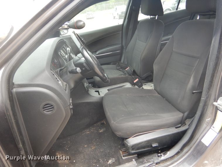 image for item GV9123 2013 Dodge Charger Police