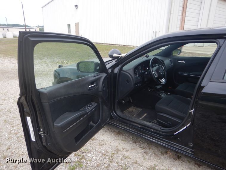 image for item GV9125 2014 Dodge Charger Police