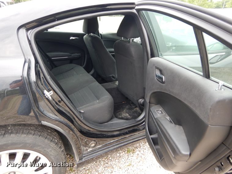 image for item GV9125 2014 Dodge Charger Police