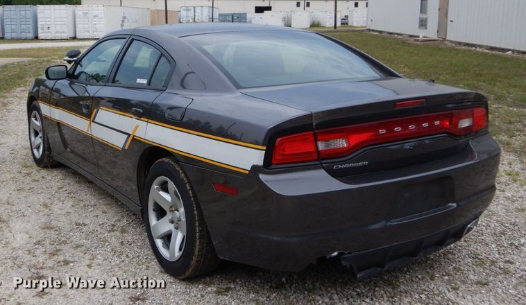 image for item GV9126 2013 Dodge Charger Police