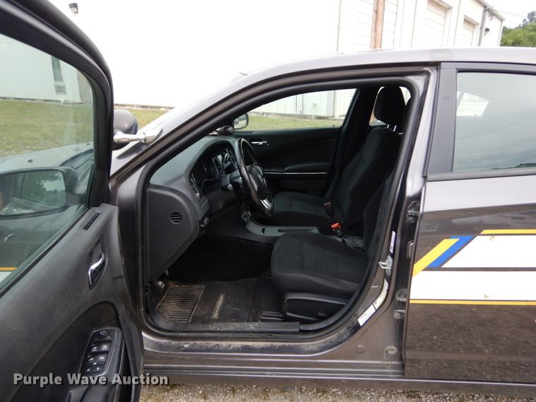 image for item GV9126 2013 Dodge Charger Police