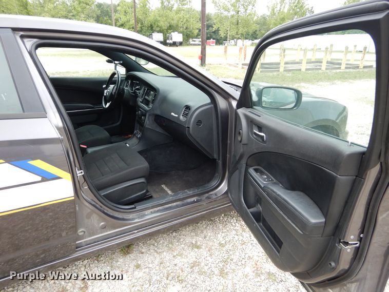 image for item GV9126 2013 Dodge Charger Police