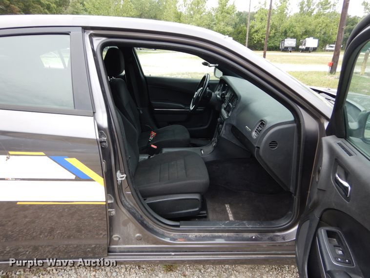 image for item GV9126 2013 Dodge Charger Police