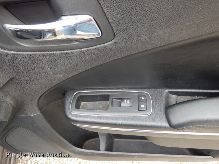 image for item GV9126 2013 Dodge Charger Police