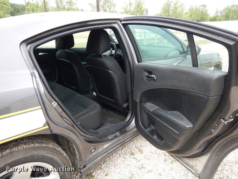 image for item GV9126 2013 Dodge Charger Police