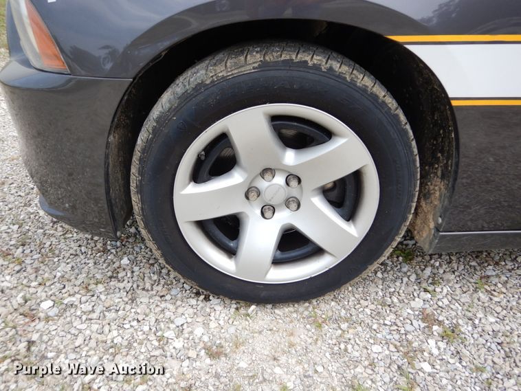 image for item GV9126 2013 Dodge Charger Police