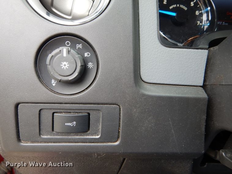 image for item GV9129 2014 Ford F150 XLT  SuperCrew pickup truck