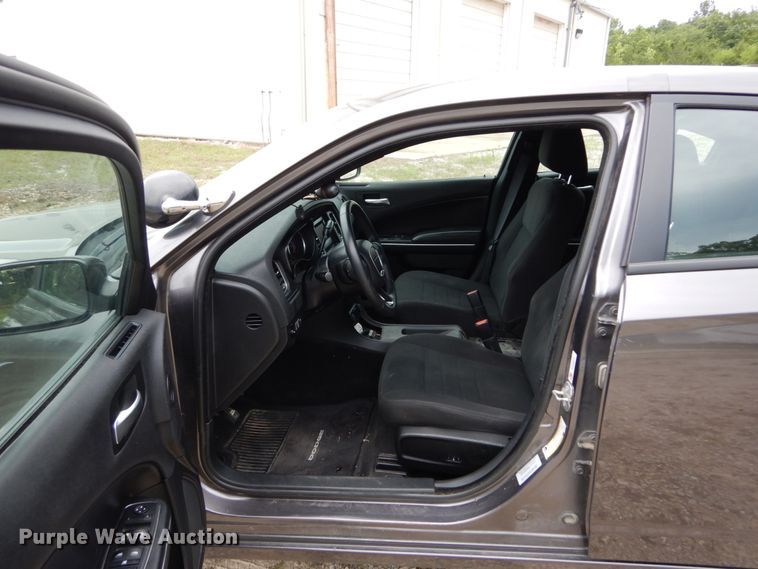 image for item GV9132 2015 Dodge Charger Police