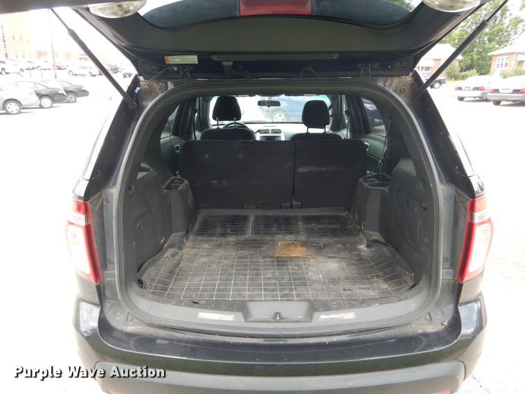 image for item GV9159 2013 Ford Explorer Police Interceptor  SUV