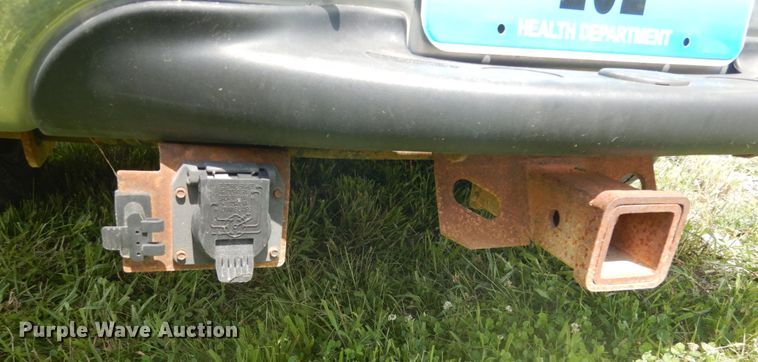 image for item GV9186 2004 Ford F150 XL  pickup truck