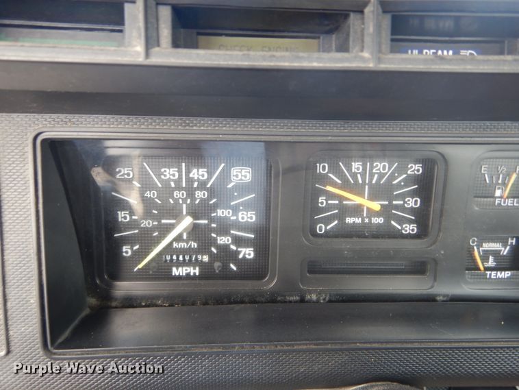 image for item GV9187 1995 Ford F800  sewer jetter truck