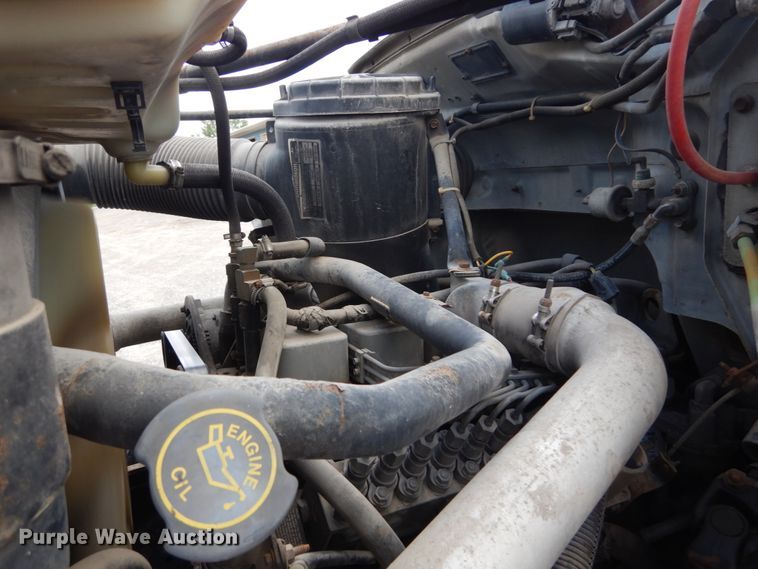 image for item GV9187 1995 Ford F800  sewer jetter truck