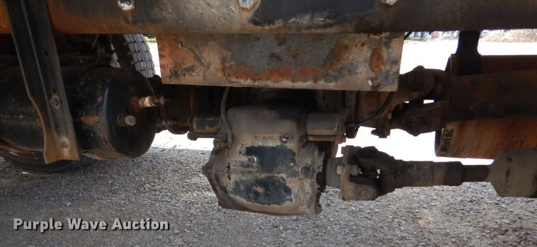 image for item GV9187 1995 Ford F800  sewer jetter truck