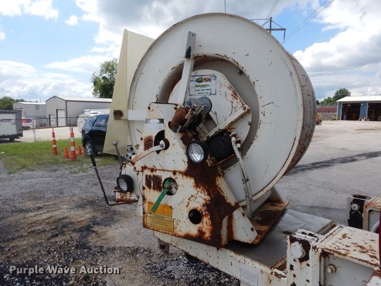 image for item GV9187 1995 Ford F800  sewer jetter truck