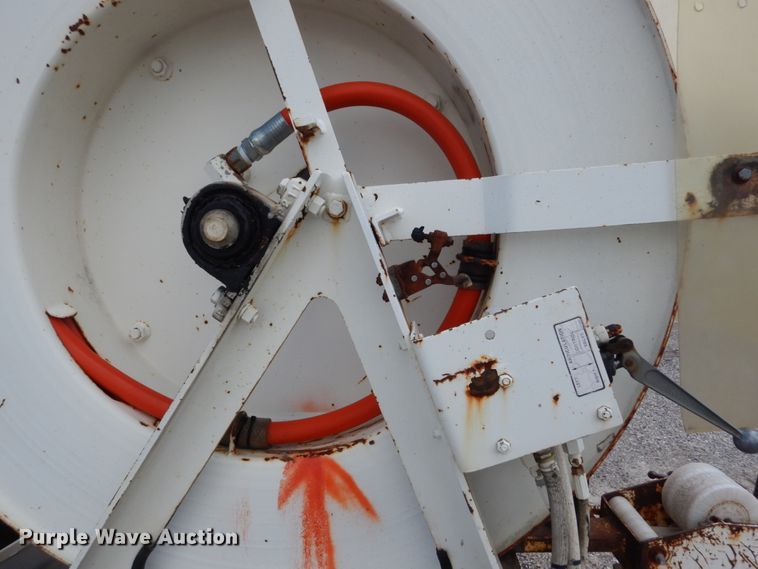 image for item GV9187 1995 Ford F800  sewer jetter truck