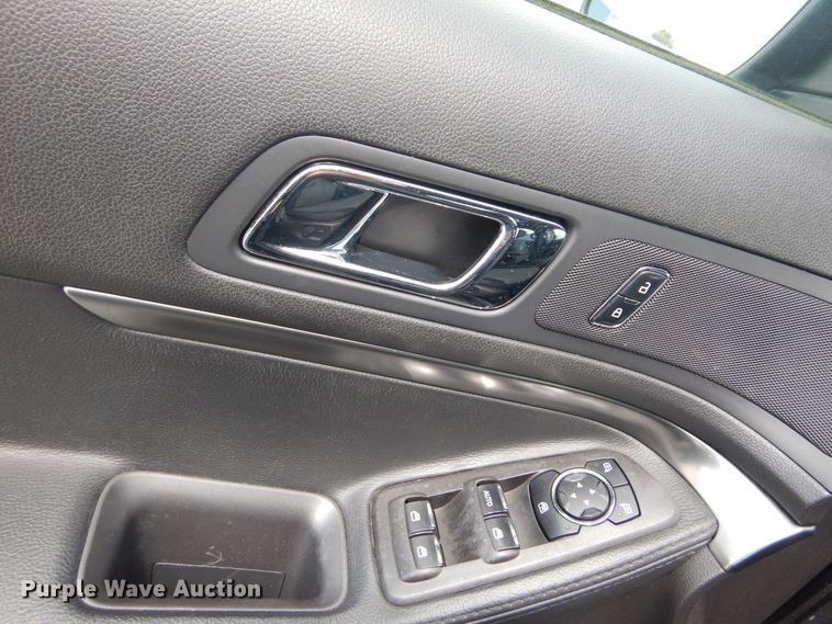 image for item GV9189 2015 Ford Explorer Police Interceptor  SUV