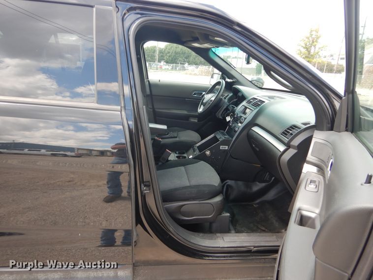 image for item GV9189 2015 Ford Explorer Police Interceptor  SUV