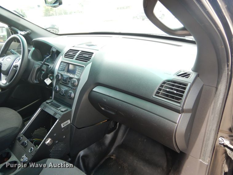 image for item GV9189 2015 Ford Explorer Police Interceptor  SUV