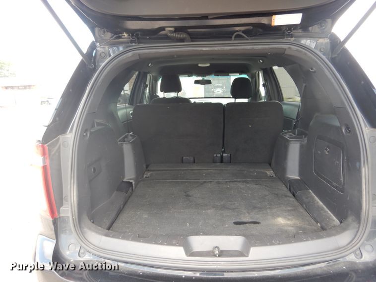 image for item GV9189 2015 Ford Explorer Police Interceptor  SUV