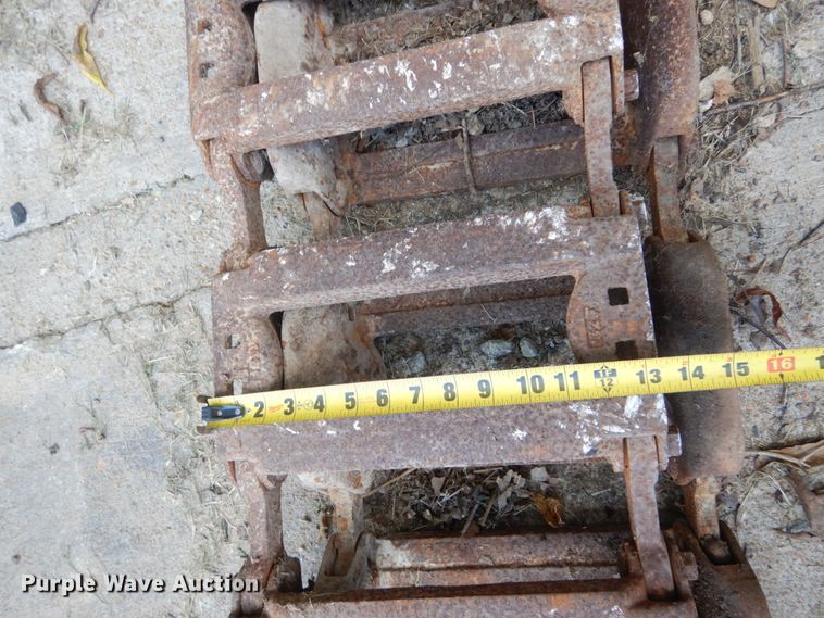 image for item GV9193 Bobcat steel over the tire tracks