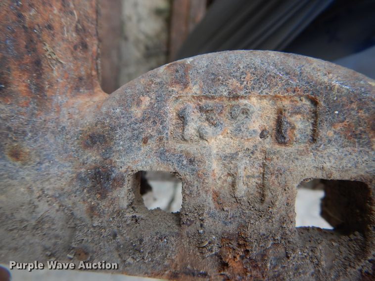 image for item GV9193 Bobcat steel over the tire tracks