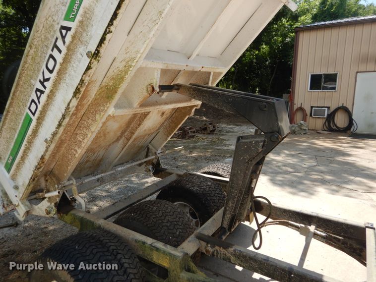 image for item GV9194 Dakota 525 dump cart