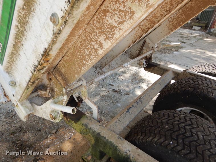 image for item GV9194 Dakota 525 dump cart