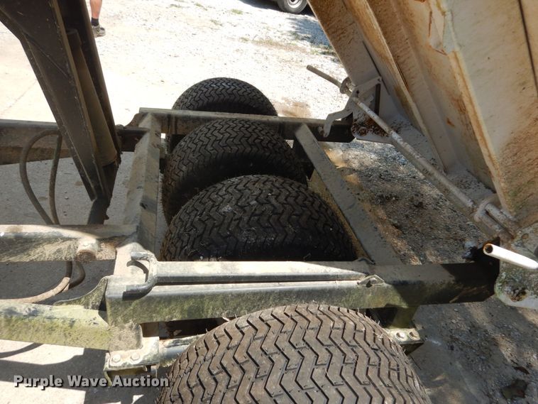 image for item GV9194 Dakota 525 dump cart