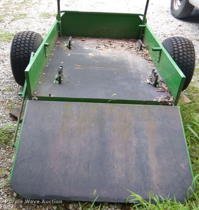 image for item GV9196 John Deere 22B WBGM greensmower trailer