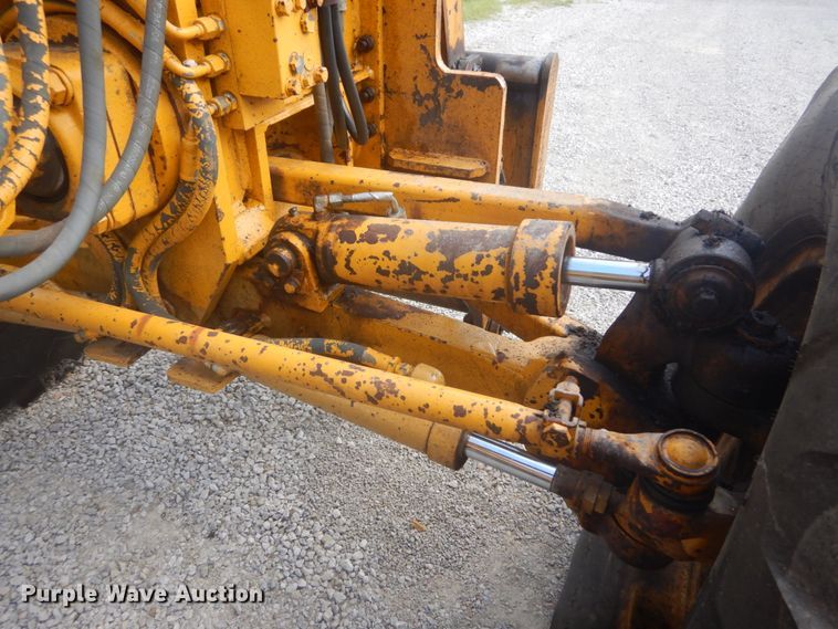 image for item GV9201 1978 Caterpillar 140G  motor grader