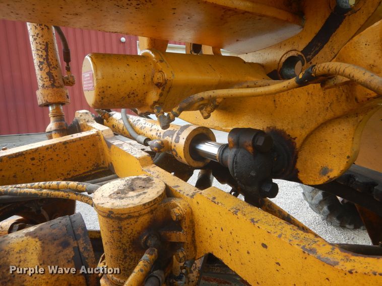 image for item GV9201 1978 Caterpillar 140G  motor grader