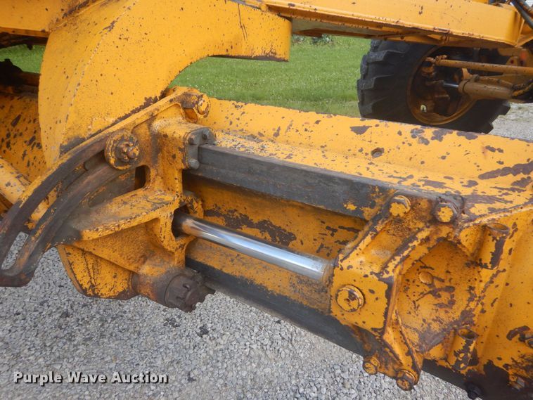 image for item GV9201 1978 Caterpillar 140G  motor grader