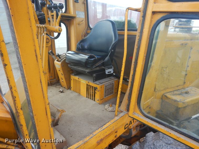 image for item GV9201 1978 Caterpillar 140G  motor grader