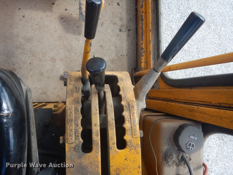 image for item GV9201 1978 Caterpillar 140G  motor grader