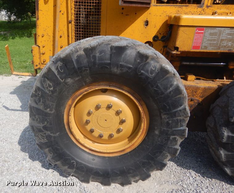 image for item GV9201 1978 Caterpillar 140G  motor grader