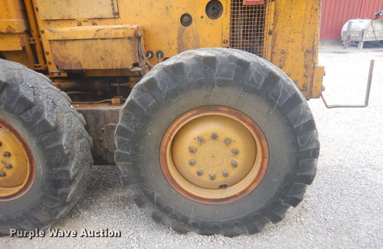 image for item GV9201 1978 Caterpillar 140G  motor grader